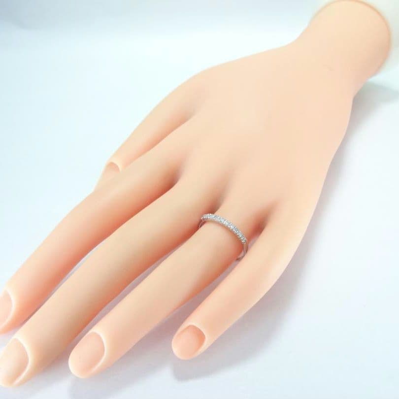 【美品】0.12ct　ダイヤモンド　ハーフエタニティ　リング　プラチナ