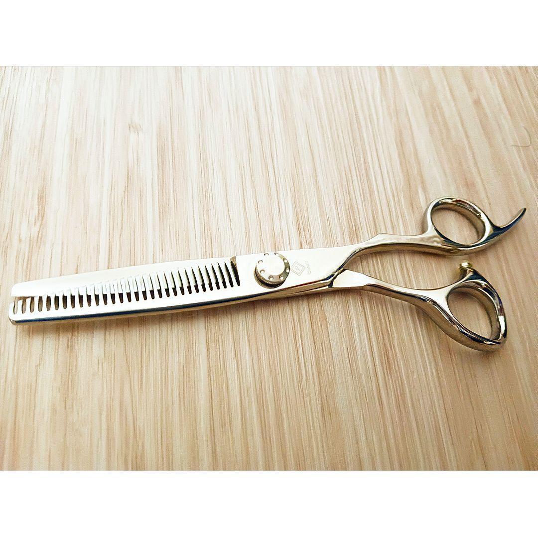 切れ味抜群プロ仕様✨セニングシザー理美容師スキバサミ＆トリマートリミング可