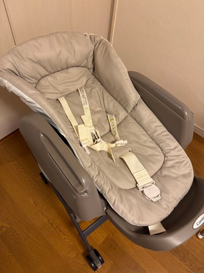 Combi ネムリラFitAQ