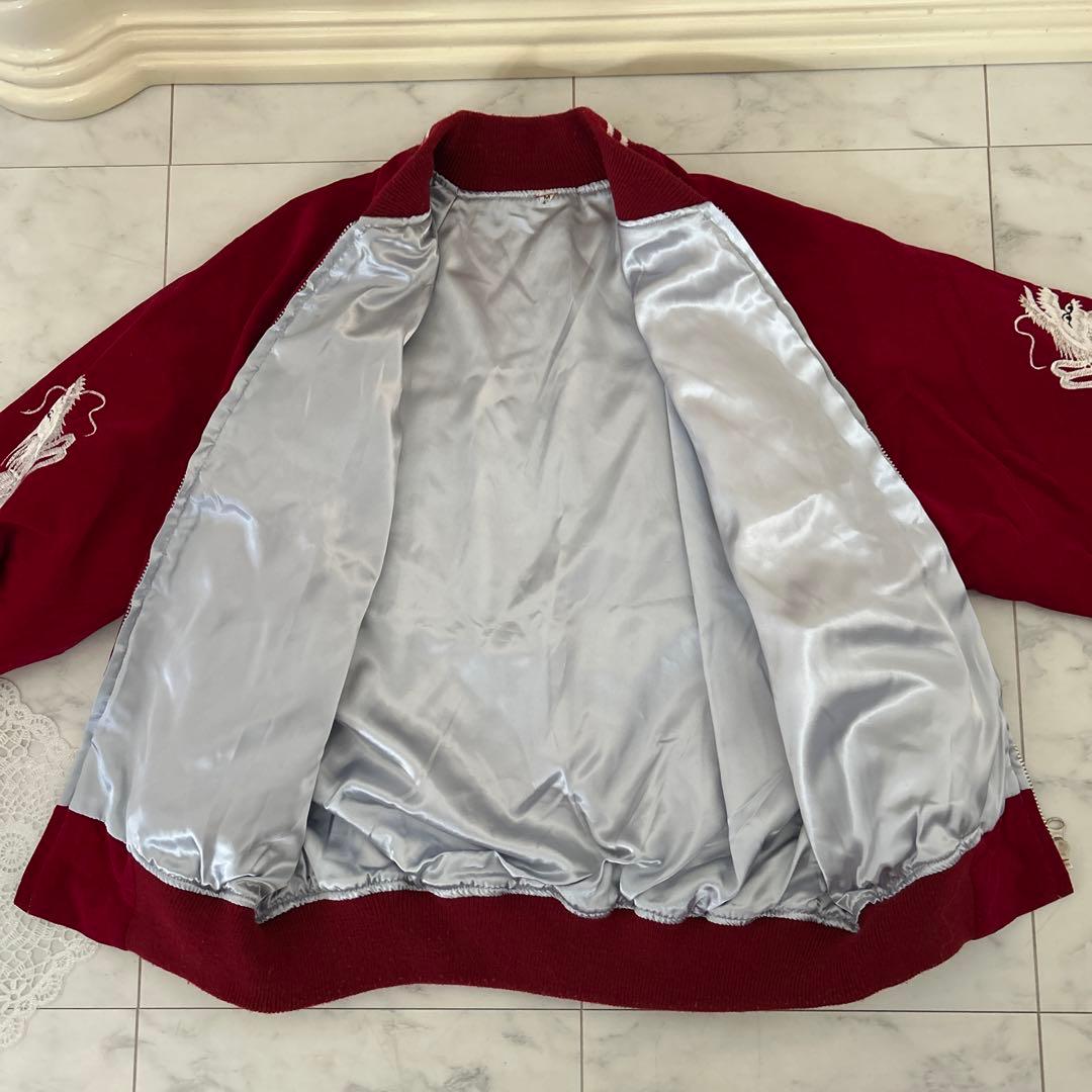 エンジ色 ドラゴン刺繍 スカジャン - メルカリ