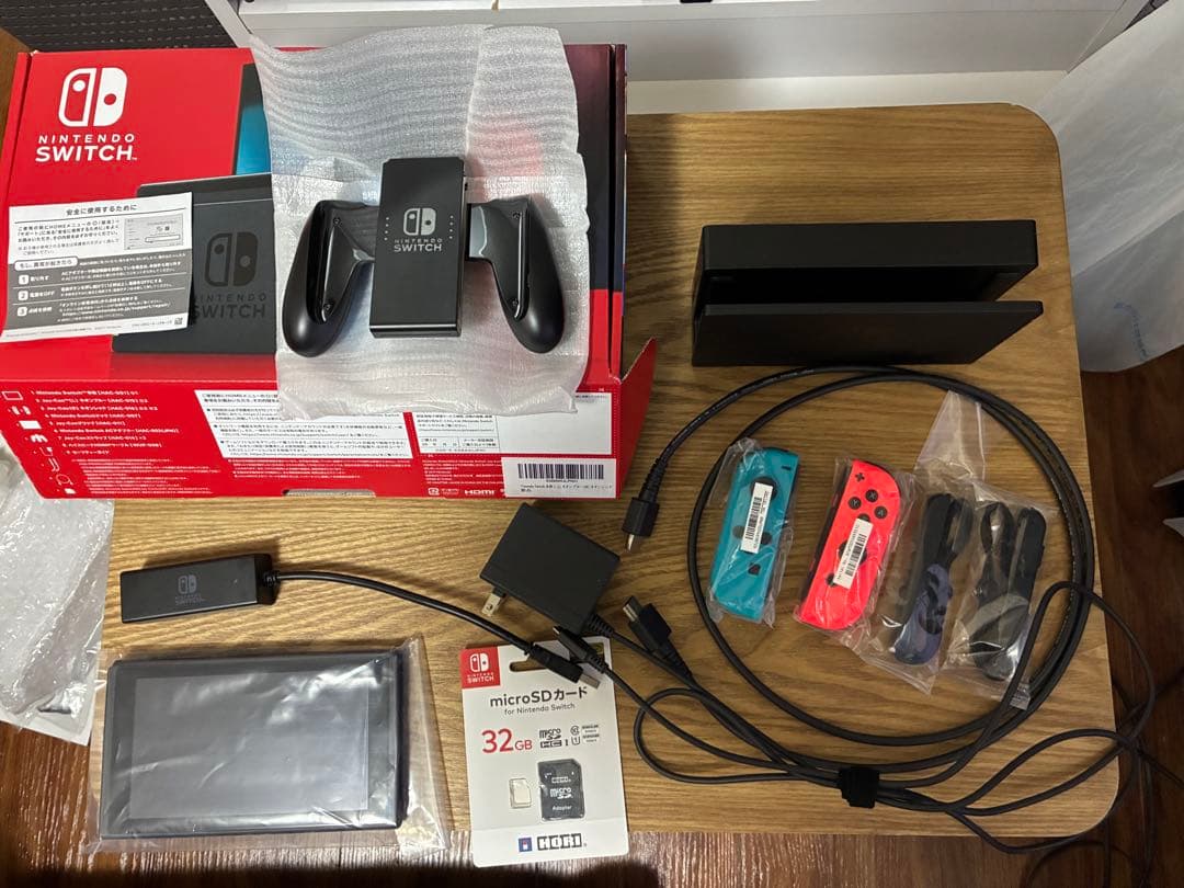 Nintendo Switch 本体 LANケーブルアダプターとsdカード付き