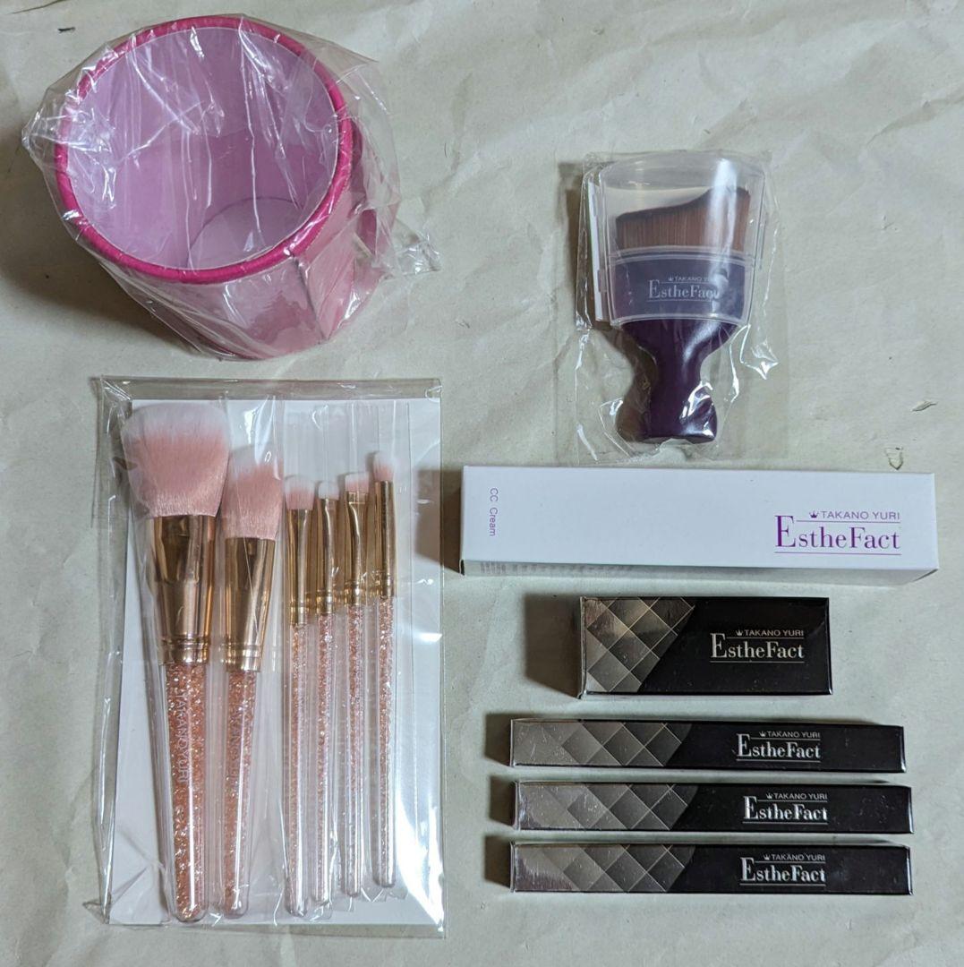 たかの友梨 エステファクト 化粧品5点、化粧雑貨3点