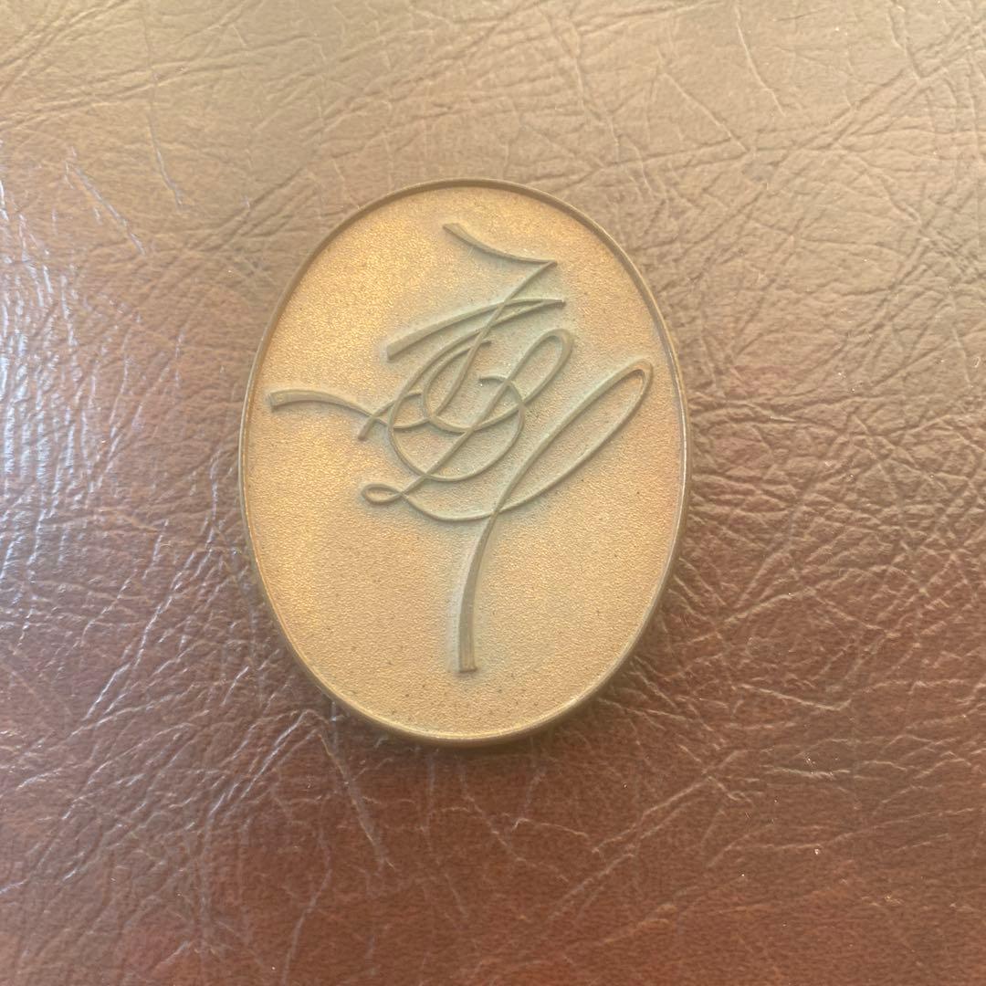 J.トレンツ.リャド作 ヴィラヴェルディ(彫刻のある庭) シルク