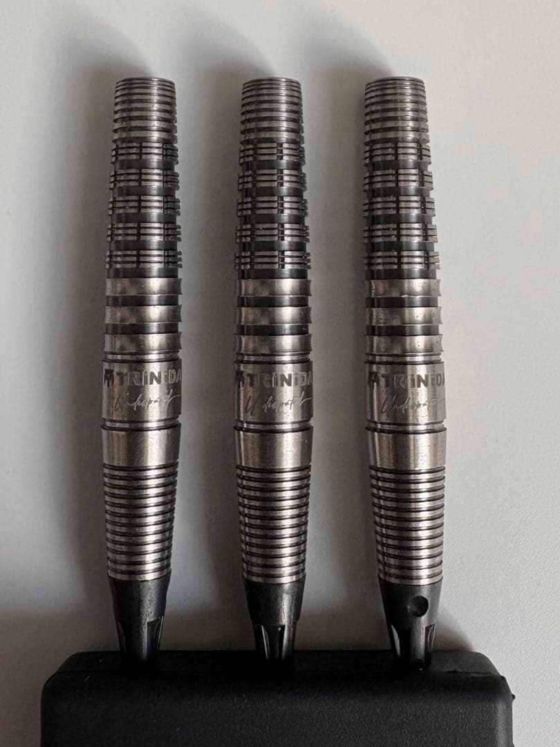 トリニダード【ロメロ3】エスダーツ限定 岩田夏海モデル コンドル