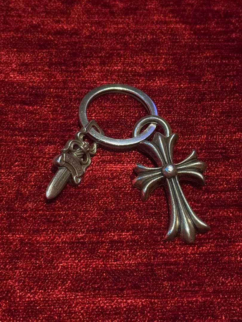 クロムハーツ　スモールCHキーリング　ダガー クロムハーツ キーリング スモール CHクロス × ダガー / CHROME HEARTS