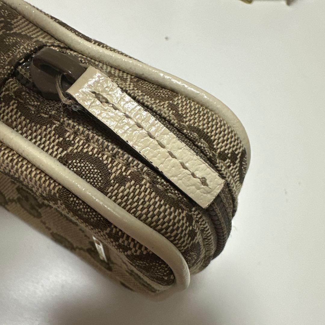 GUCCI GGパターン ポーチ ベージュ・ブラウン - メルカリ