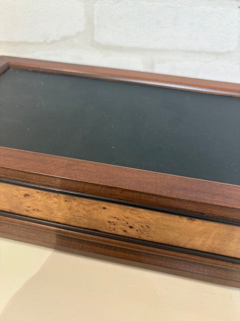 ベンガルトラ トラの彫刻 フランクリン ミント 台付 - メルカリ