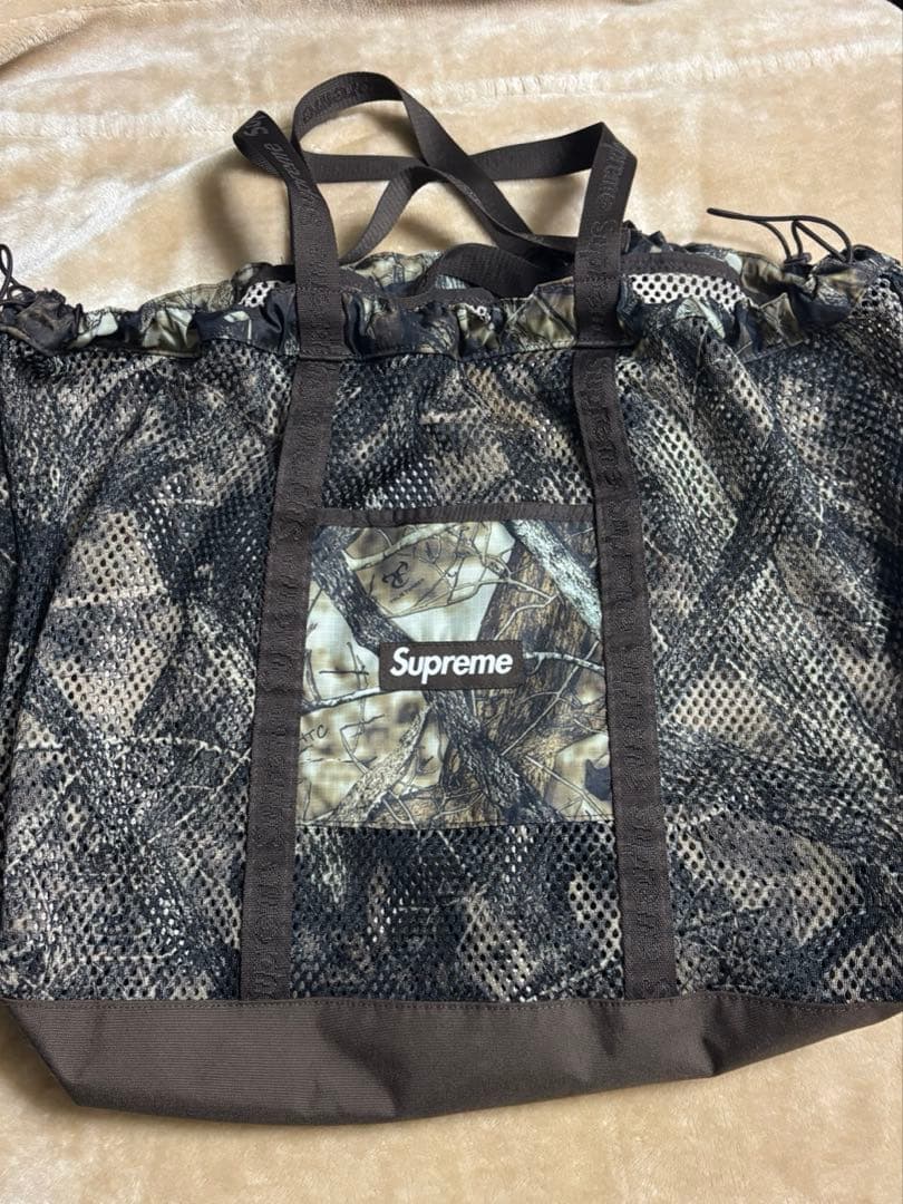 Supreme CORDURAコラボ　カモフラージュ メッシュトートバッグ