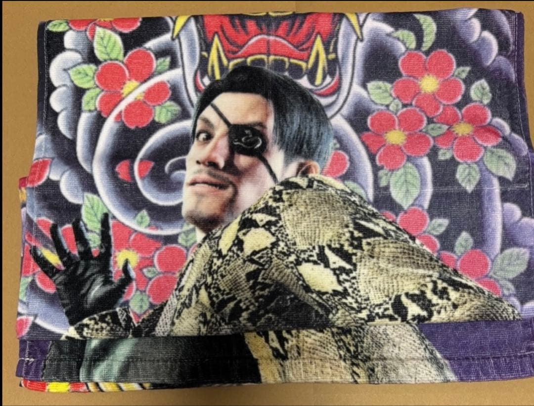 龍が如く 真島吾朗 フェイスタオル - メルカリ