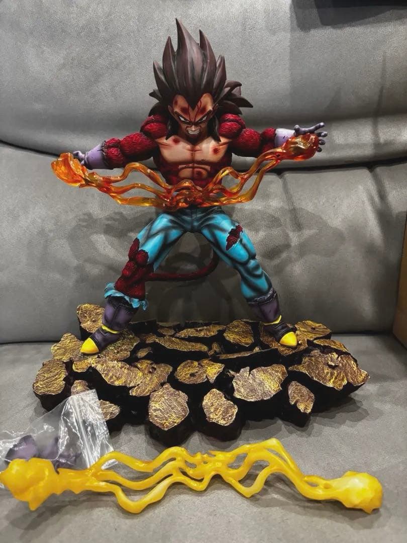ガレージキット ドラゴンボール ベジータ　超サイヤ人4 フィギュア