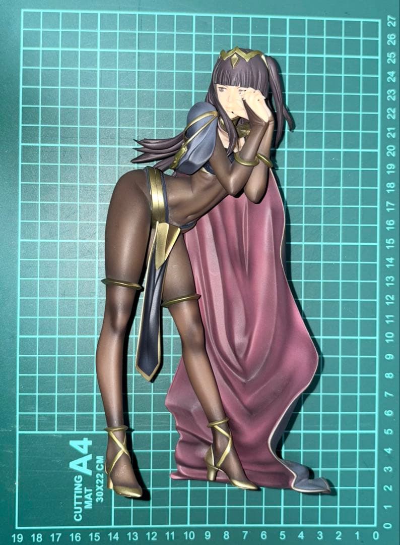 サーリャ　フィギュア　ファイアーエムブレム覚醒