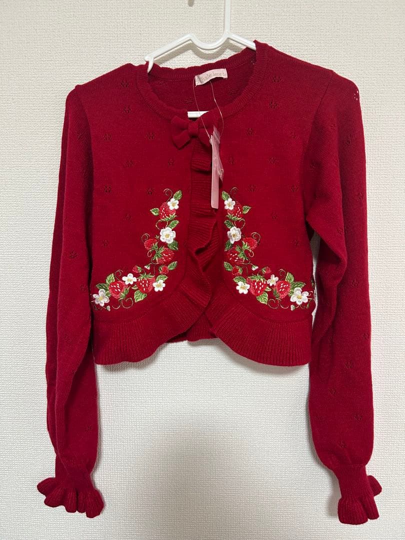 シャルミエール chalmiereいちご刺繍ニットボレロ - メルカリ