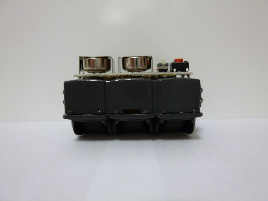 本物志向改造 信号機ガチャ（車両灯器 路面電車用「←↑×」3灯