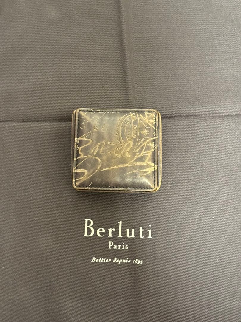 正規品　Berluti レザー ケース