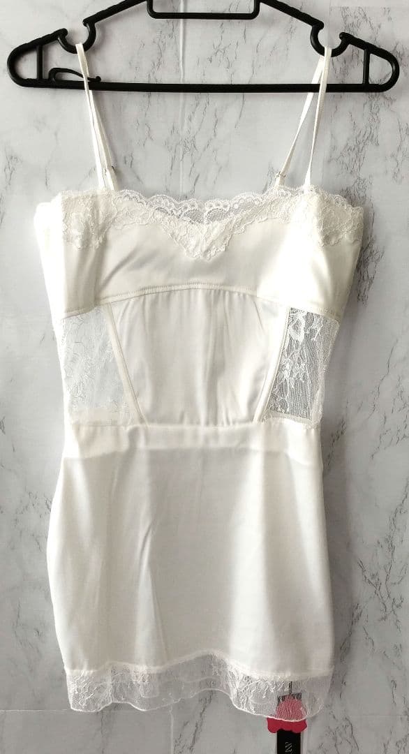 【新品】ANDWANG　スリップ　キャミソール　ショートパンツ付き　サイズS　白