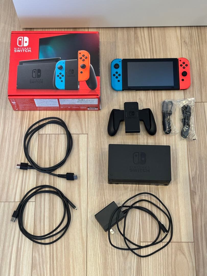 Nintendo Switch ネオンブルー・レッド 本体