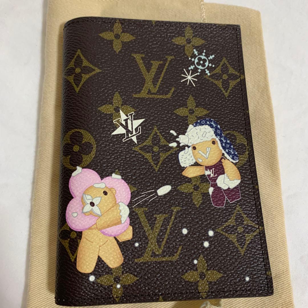 ルイ・ヴィトン パスポートケース