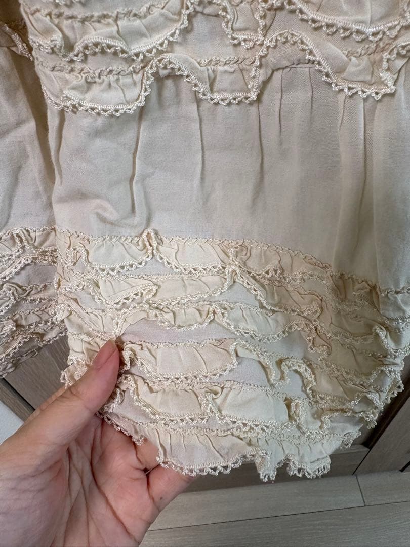 ピンクハウス ペチスカート ミディ ピコフリル 総ゴム 生成り - メルカリ