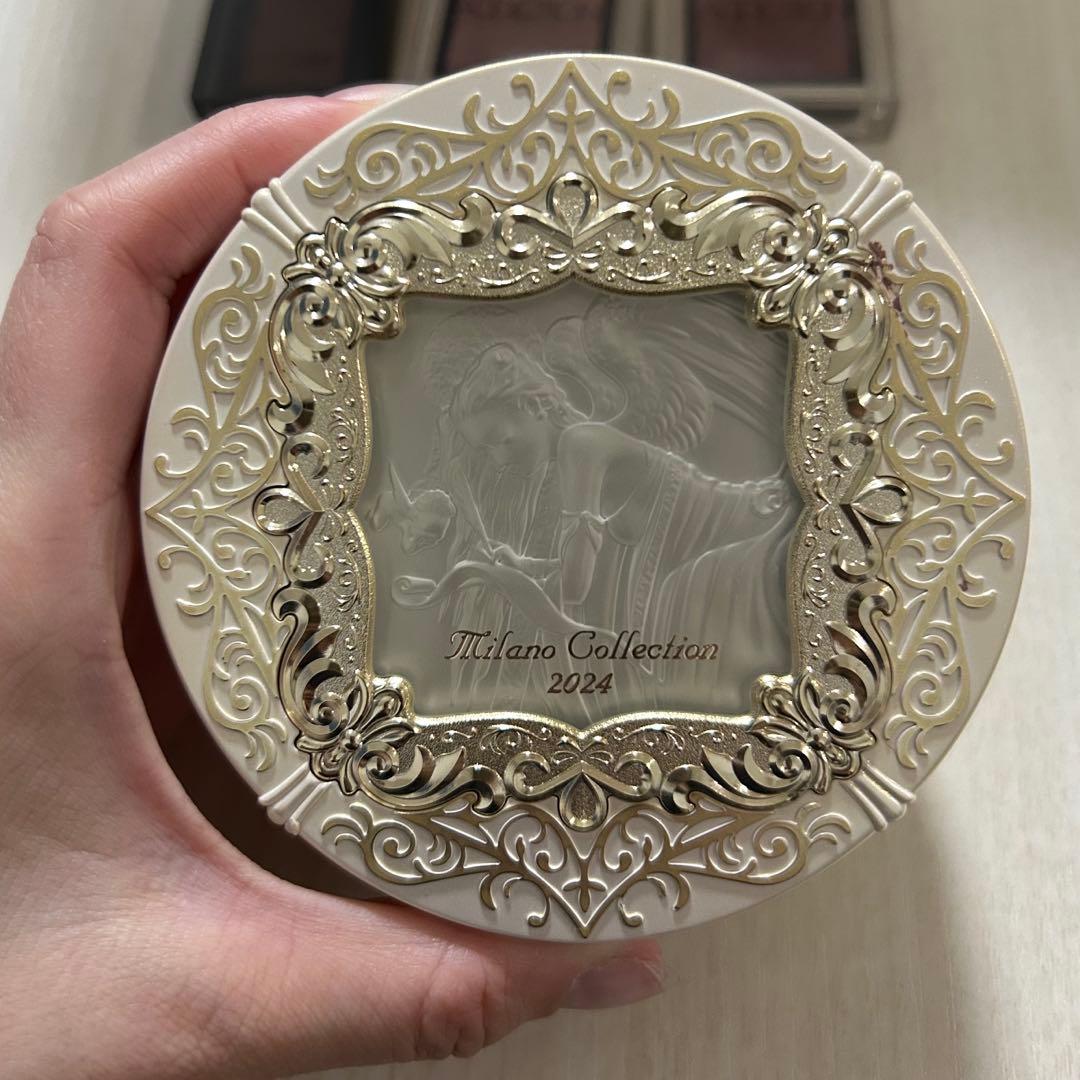 美品 ミラノコレクション プレストパウダー 2024 - メルカリ