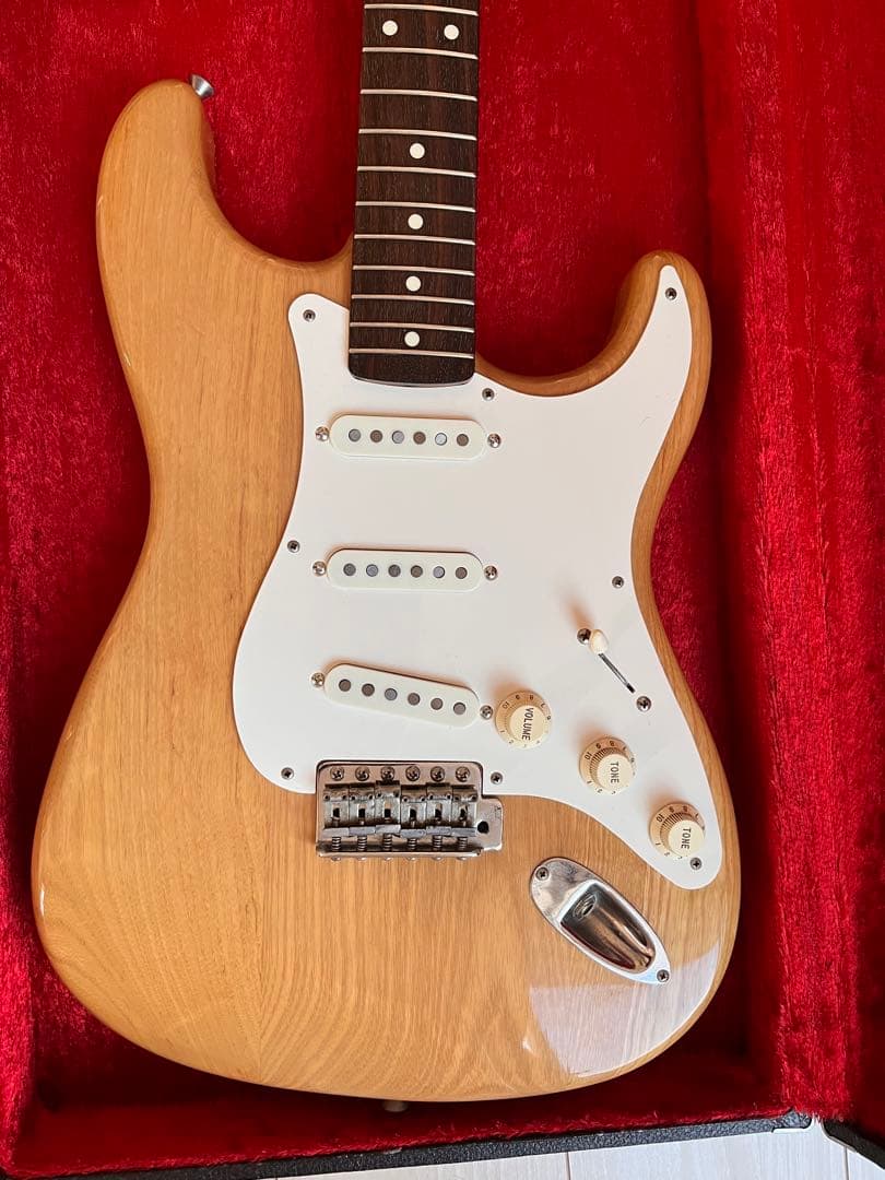 FERNANDES revival ストラト　RST やや難あり