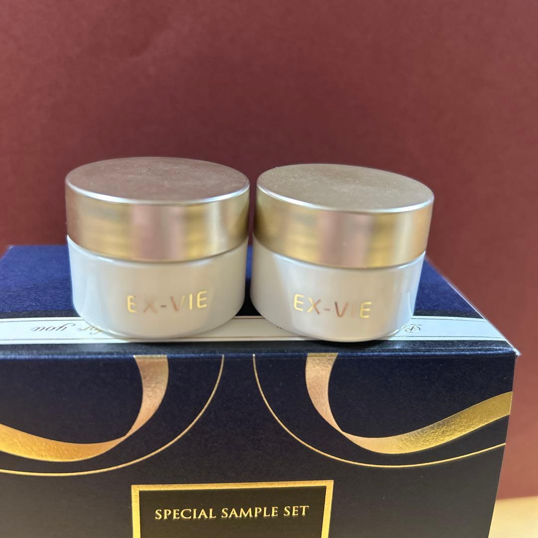 アルビオン　エクスヴィ　ギンザ　スペシア　クリーム