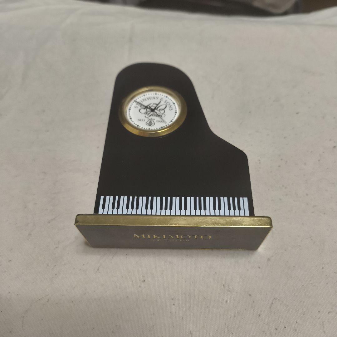 ミキモト製のスタインウェイ150周年記念時計