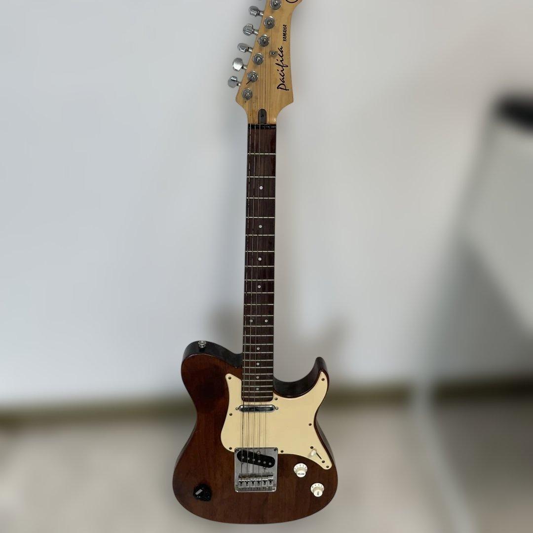 ヤマハ　PACIFICA エレキギター