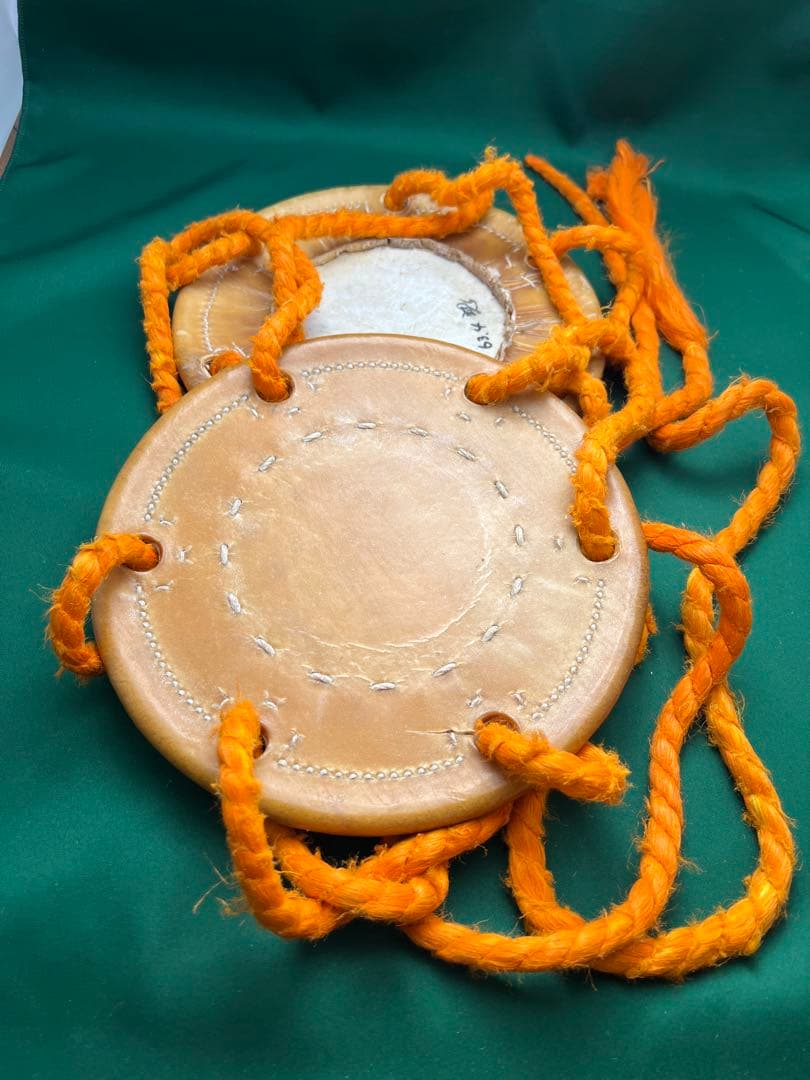 太鼓の皮及び調べ　(いつちゃん)