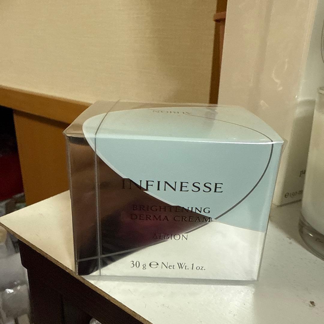 アルビオン アンフィネスブライトニングダーマクリーム 30g