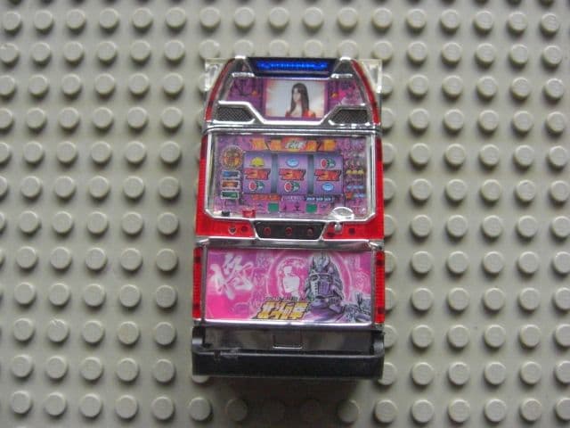 ◇激レア! パチスロ 初代 北斗の拳(4号機) ユリアパネル ガスライター