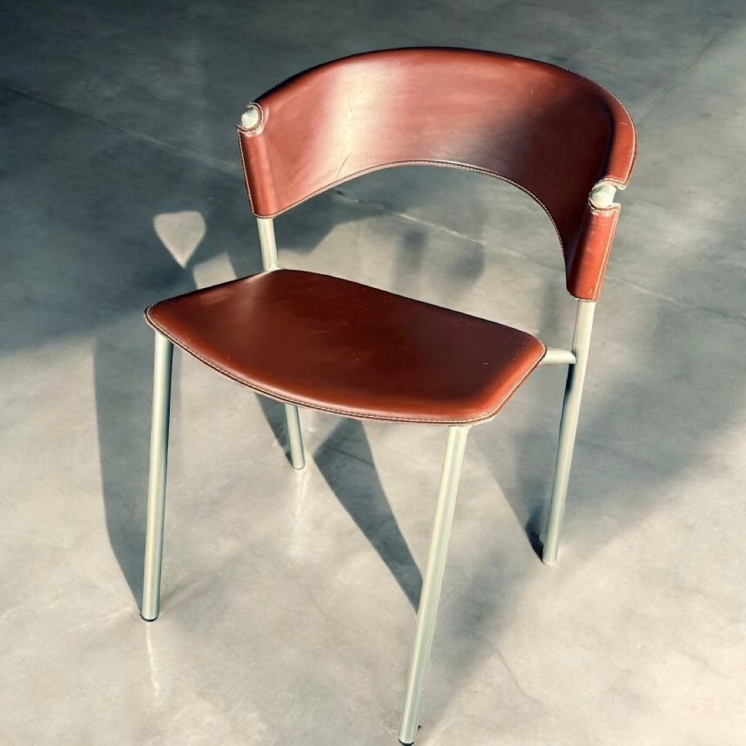 HR649 カリガリス　CICLADI 本革ダイニングチェア　レザーチェア