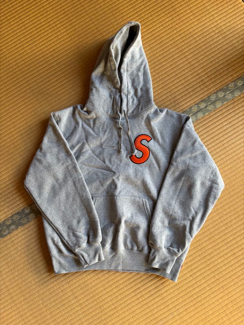 Supreme Sロゴ 25ss パーカー
