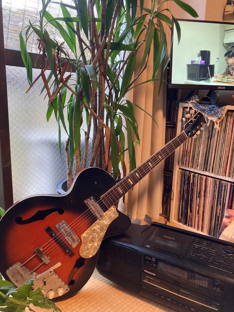 Decca DMI 501 / Grace 2 /Teisco製 ビザール RARE Vintage 1965 Teisco Decca DMI-501, Cherryburst, Roller Bridge