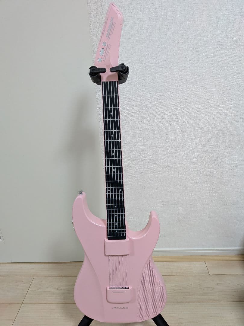 AeroBand Guitar Pink マイク　専用バック付き 2026年最新】aeroband guitarの人気アイテム - メルカリ