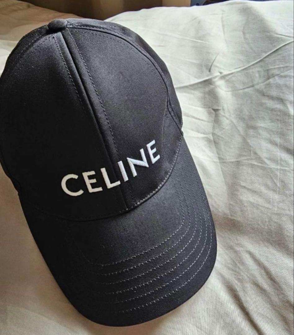 【未使用品】CELINE ブラック ロゴキャップ