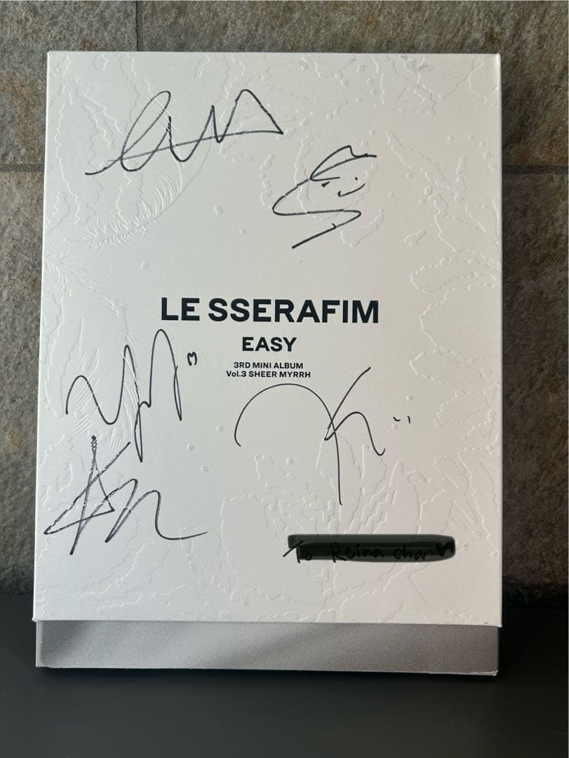 le sserafim メンバー全員 直筆 サイン入り EASY