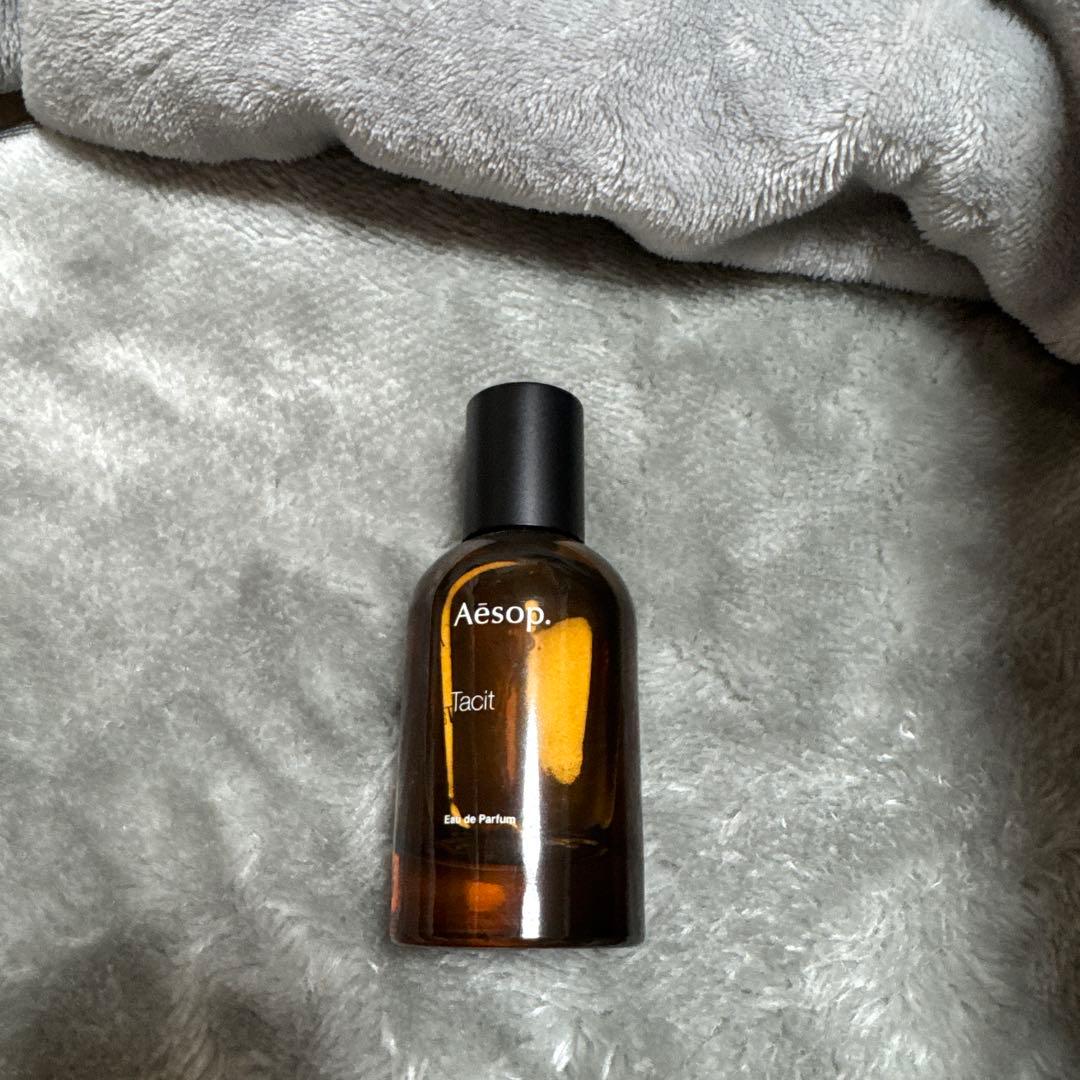 Aesop Tacit 香水
