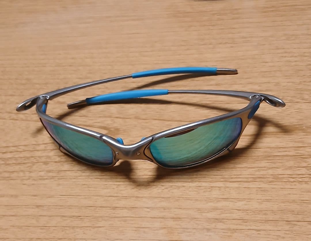 OAKLEY　ジュリエット ミラー偏光レンズ