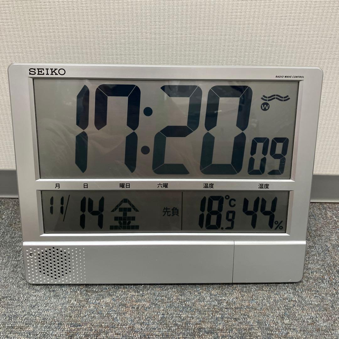 SEIKO デジタル温湿度計付き時計 SQ434S
