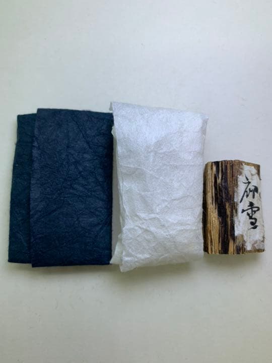 古渡命銘木 百二十種名香　真那賀　【初雪】4.886g 香木/お香/沈香/伽羅