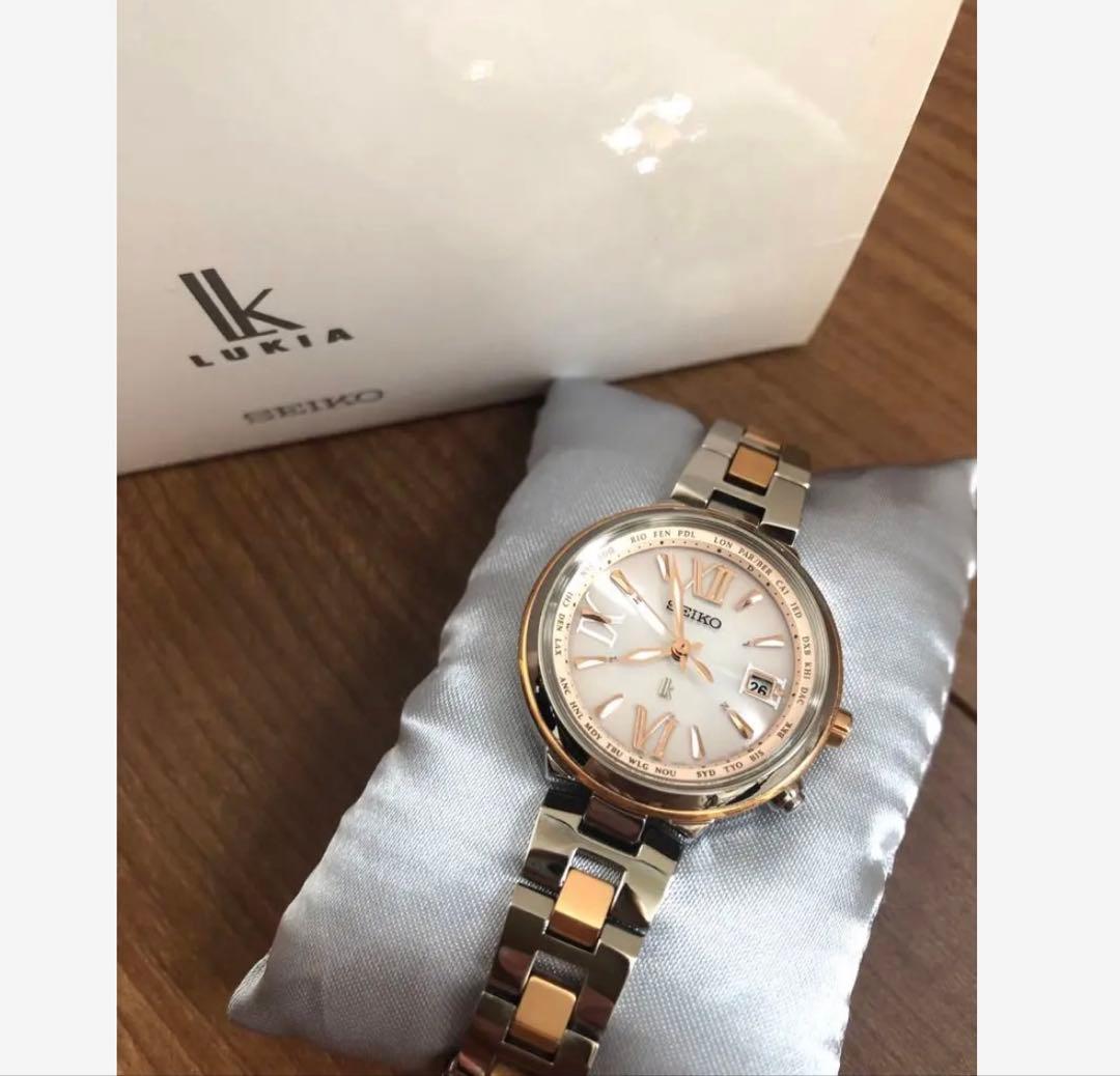 SEIKO ルキア 電波腕時計