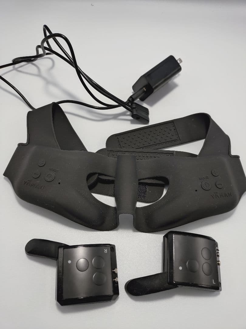 【rb-1216404さま専用】ヤーマン　メディリフト アイ EPE10BB