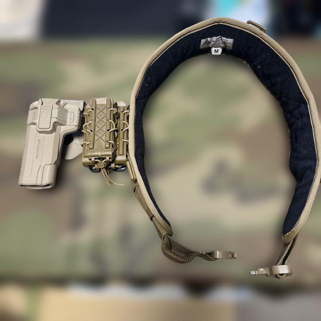 ダイレクトアクションモジュラーベルト、小物