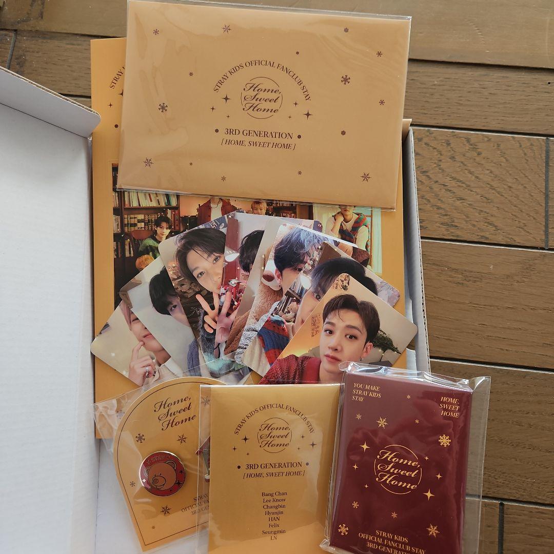 スキズ 韓国FC 本国 3期 ウェルカムキット - メルカリ