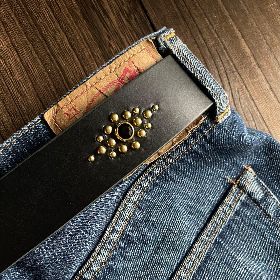 スタッズギャリソンベルト 牛ヌメ 真鍮 38mm HTC CALEE - メルカリ