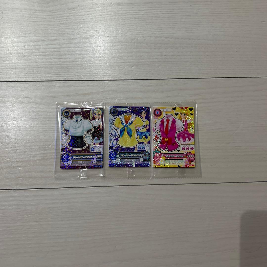 アイカツカード セブンイレブン 藤堂ユリカ 霧矢あおい 星宮いちご3枚