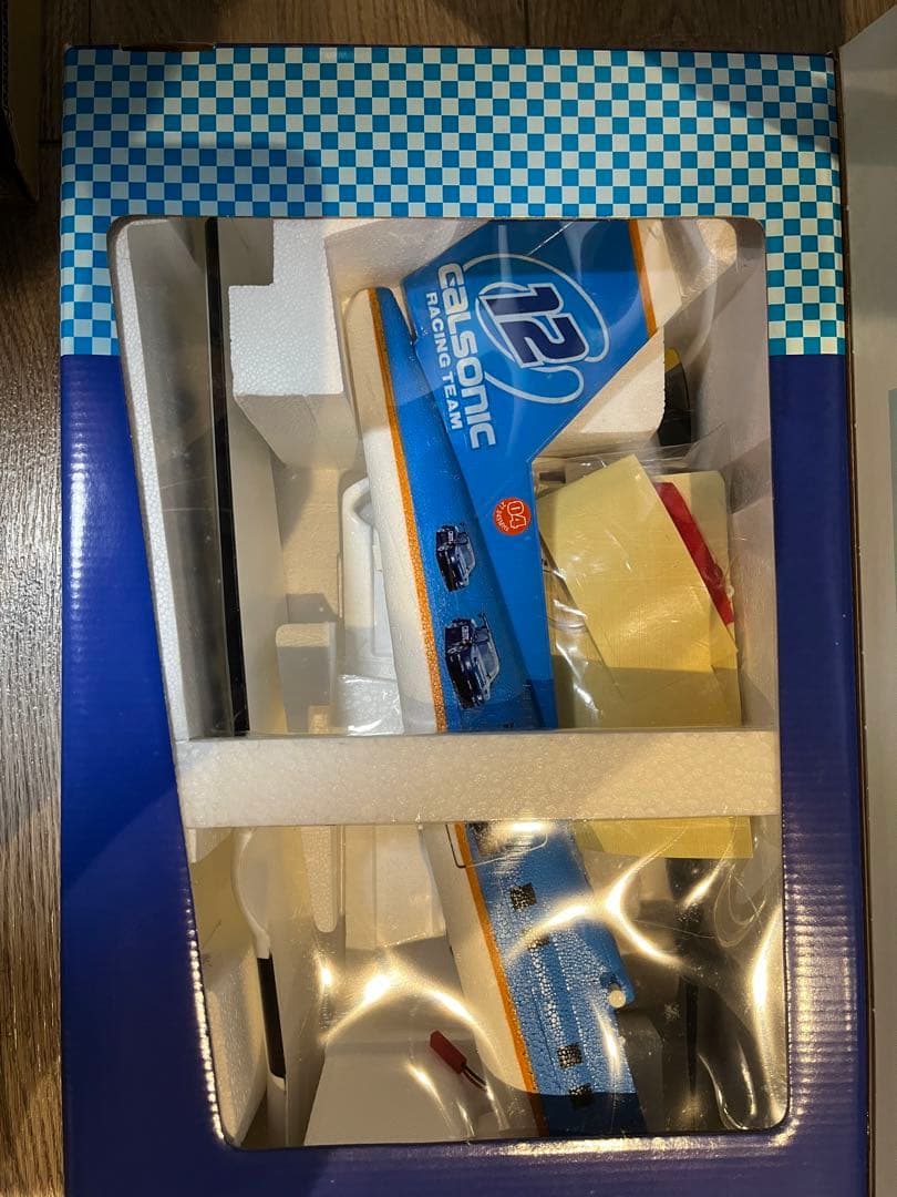 タイヨー ラジコン 飛行機 ボンバルディア ダッシュ8 300 カルソニック