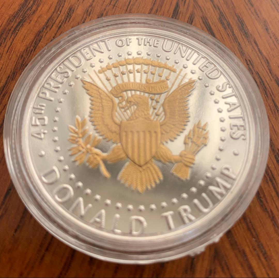 【４枚】　銀貨　シルバー　ドナルド　トランプ