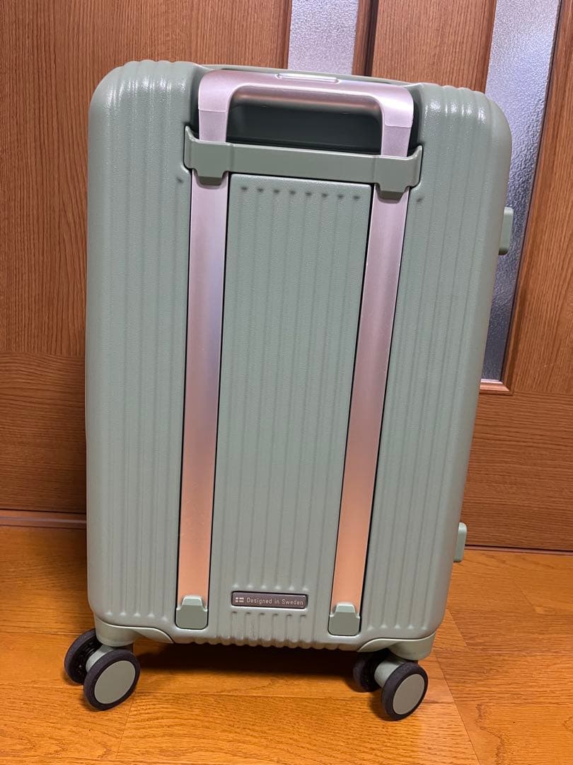 イノベーター　スーツケース　INV50 38L ページグリーン　3.3kg