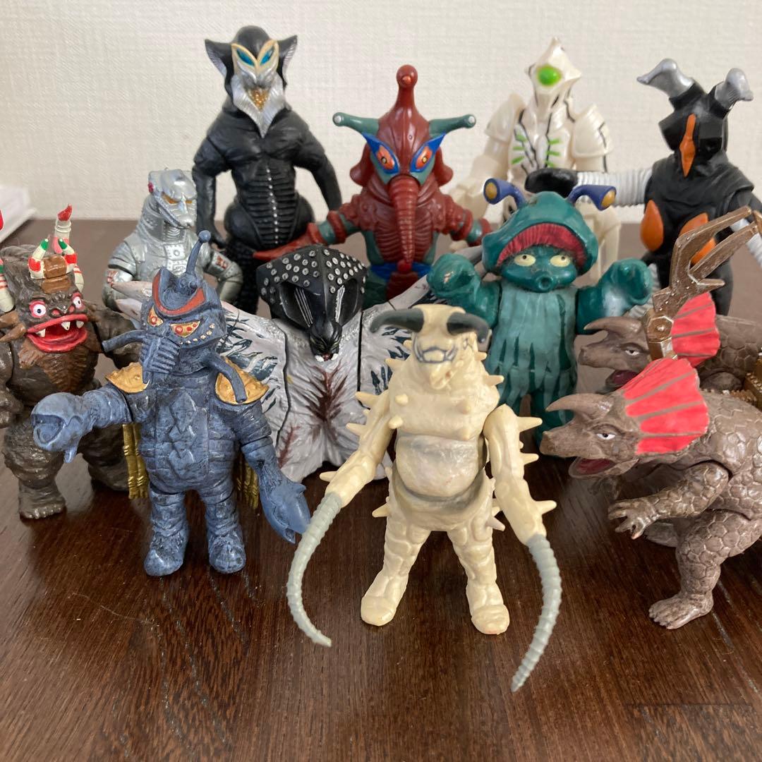 ウルトラマンシリーズ 怪獣フィギュア 13体セット 楽天市場】【送料無料】【全部揃ってます!!】超動αウルトラ怪獣3 [全4